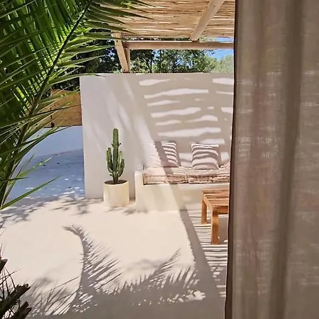 Le Clos Des Delices - - Avec Spa, Terrasse Et Parking Privatif 오바뉴