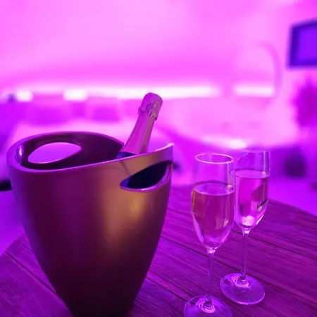 Le Clos Des Delices - - Avec Spa, Terrasse Et Parking Privatif *